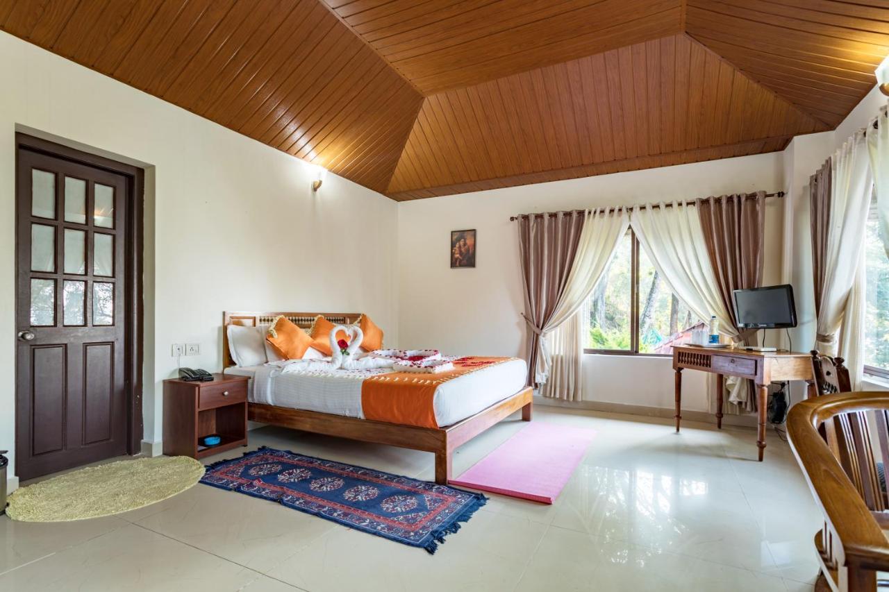 Hotel Violet Woods Munnar Exterior foto